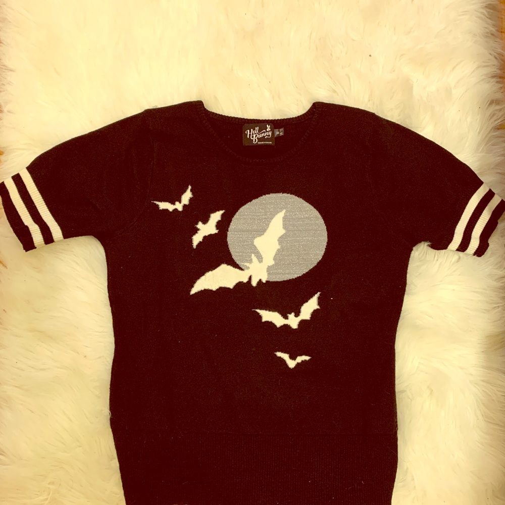 Hellbunny sweater shirt medium